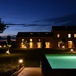 Rezort Il Gallo Senone Di Campagna 4*