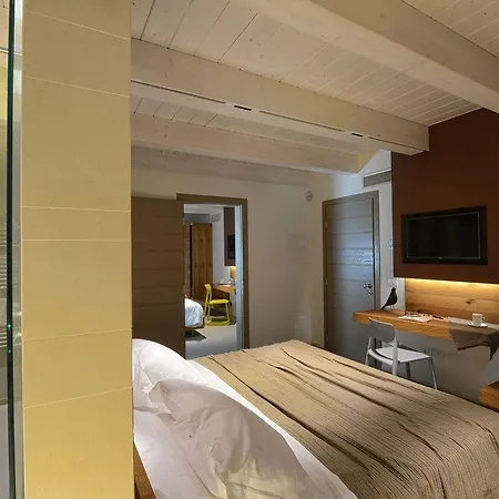 Resort Il Gallo Senone Di Campagna Senigallia