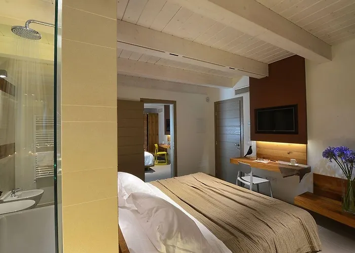 Resort Il Gallo Senone Di Campagna Senigallia